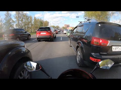 Видео: покатушки, пробка, Ярославль, хонда сбр 600рр 26 05 2022
