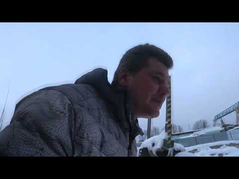 Видео: Дальнобой. Поймал мышь в кабине.