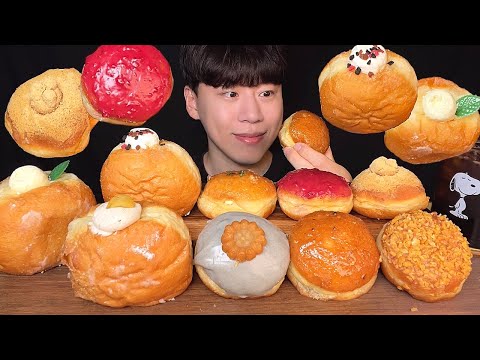 Видео: SUB) Корейское шоу поедания пончиков со сливками│korean bread dessert doughnut mukbang asmr