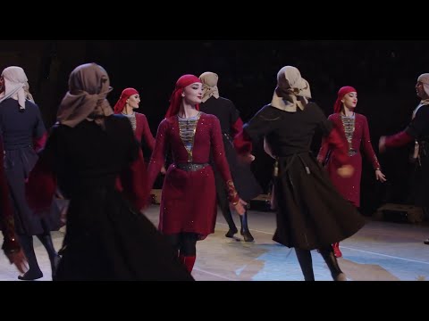 Видео: Circassian Black Sea Dance, “Убых кьфе”, Kabardinka Ensemble