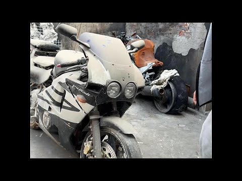 Видео: Реставрация классического мотоцикла Honda CBR23 80-х годов — возвращение иконы.