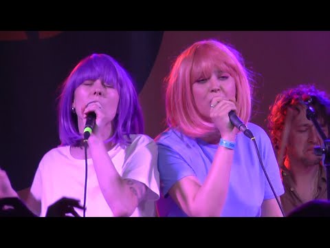 Видео: Комсомольск - Полный концерт (Live) [Казань, Бар "Соль", 16.05.2021]