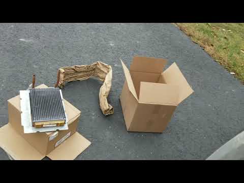 Видео: Попробуйте еще раз: 73 Dodge D100 Радиатор отопителя Часть 2: Вопрос о двигателе; и удивительные ...