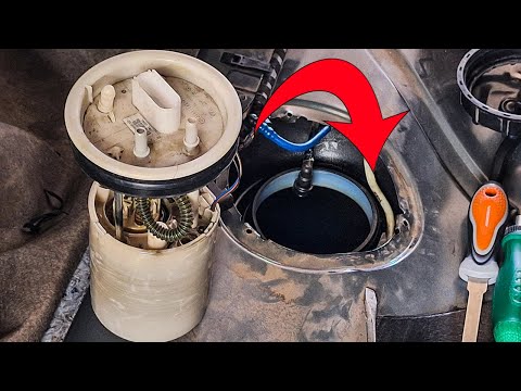 Видео: Как снять топливный насос (модуль) Фольксваген Поло Седан