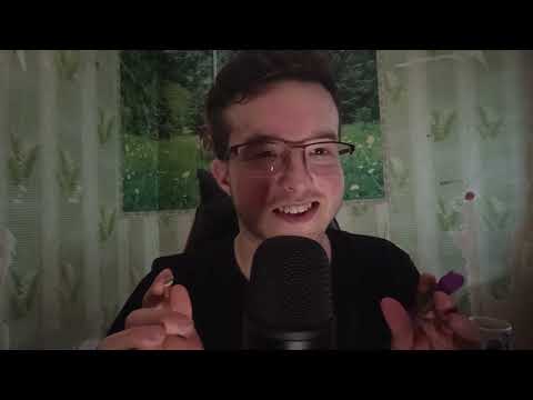 Видео: АСМР звуки кисточек и других приколюх из моего набора для вашего расслабления.