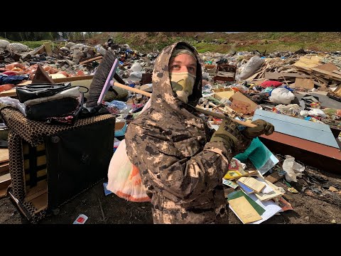 Видео: Поход на Свалку - Что можно найти в Одной Куче Мусора? Как я выживаю на СВАЛКЕ?