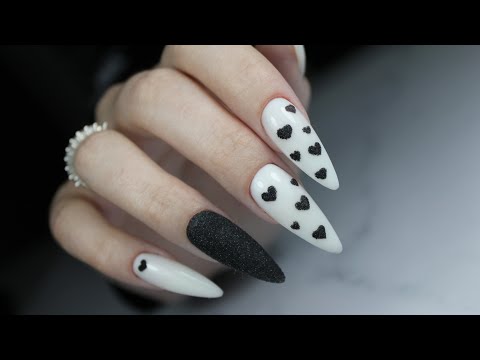 Видео: Наращивание ногтей типсами. Быстрый , эффектный дизайн. Скоростное наращивание.