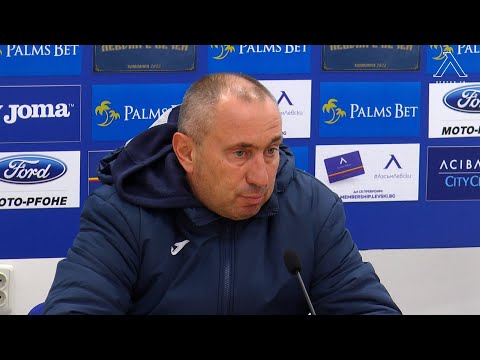 Видео: Стоилов обяви причините, поради които напуска "Левски" - пълен запис на пресконференцията