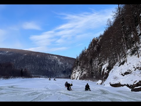 Видео: Тайга Патруль 800 , хариус, Атака Наледи Южная Якутия