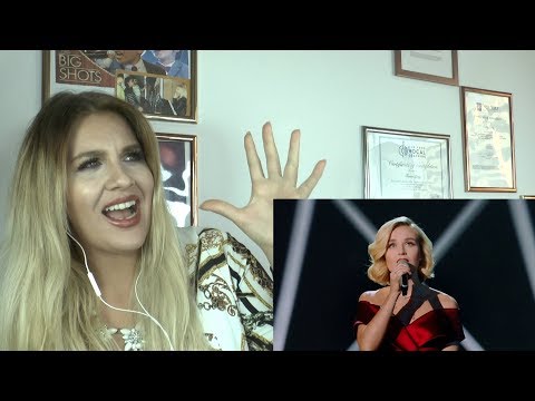 Видео: Vocal Coach |explains    Polina Gagarina (Поли́на Гага́рина) - "Hurt" Singer 2019