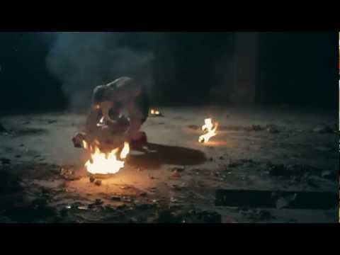 Видео: LOUNA-сожженная заживо[Not Official Video HD Version]