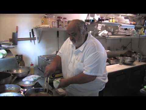 Видео: Классический швейцарский стейк