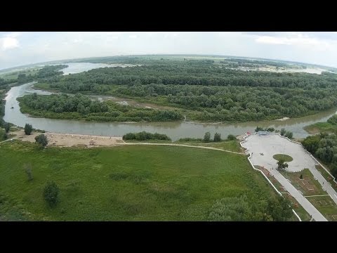 Видео: Аксу- набережная, пляж, река...