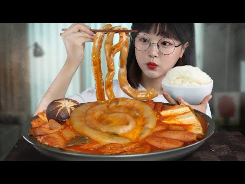 Видео: Острая колбаса тушеная с говяжьей кишкой🍲| MUKBANG ASMR