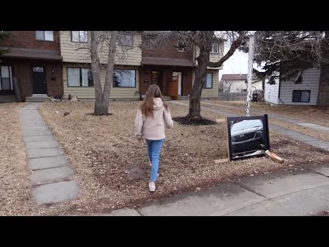 Видео: КАНАДА ВЛОГ | ЕДЕМ СМОТРЕТЬ ОЧЕРЕДНОЙ ДОМ! 07.04.2022