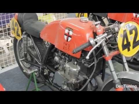 Видео: Ветерама весна 2015 Хокенхайм . Мото музей и редкие спортивные Уралы!