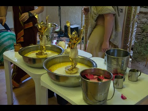 Видео: УСТАНОВКА БОЖЕСТВ ШРИ ШРИ ГАУРАНИТАЙ РЯЗАНЬ 12.01.2019г