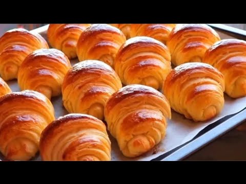 Видео: ЭТО САМОЕ ВКУСНОЕ,ЧТО Я КОГДА-ЛИБО ЕЛА! ИДЕАЛЬНО ПОДХОДИТ ДЛЯ ЗАВТРАКА!ЛЕГКИЙ РЕЦЕПТ КРУАССАНА К ЧАЮ