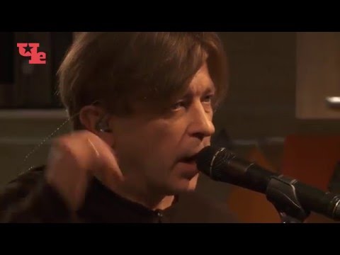 Видео: Би-2: Скользкие улицы (Квартирник у Маргулиса)