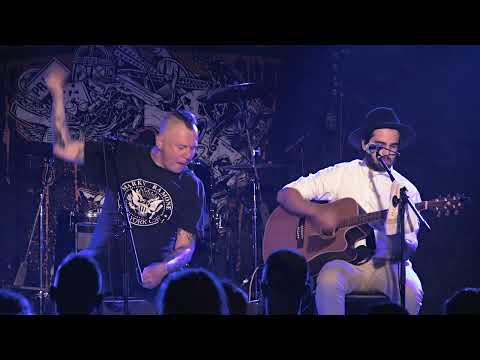 Видео: Дмитрий Спирин (ex-Тараканы!) - Тишина - это смерть. Live in Prague. 22.06.2022