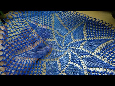 Видео: Ажурные салфетки спицами. Салфетка 3 (часть 1).