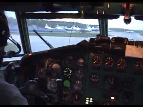 Видео: Полет на север / Flight to the North - DME - MMK Tupolev Tu-154 cockpit video