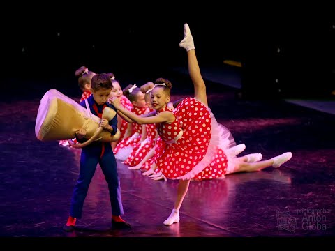 Видео: X конкурс Весна священная, Театр Щелкунчик, ЗАМЕЧАТЕЛЬНЫЙ СОСЕД. "Nutcracker", A WONDERFUL NEIGHBOR