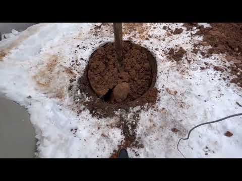 Видео: Бурение колодца в д Вельмогово Клинский район