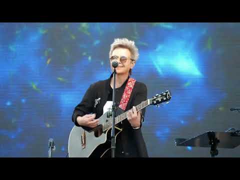 Видео: Сурганова и Оркестр - Воздух-воздух (Саров, 29.06.2024)