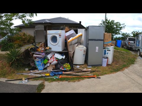 Видео: Где улицы завалены мусором 🤩