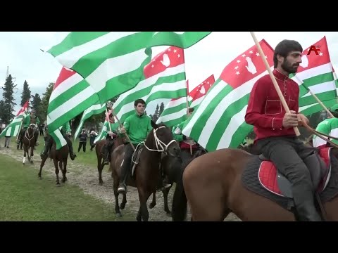 Видео: Иҳаҩсыз  амҽышазы Лыхны имҩаҧысит аҽаҩра ныҳәа