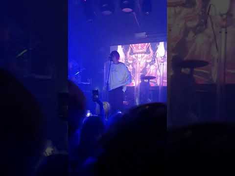 Видео: Джизус - Ограбленный магазин, Казань, 17.03.2020г.