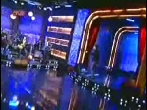Видео: Константин - Едвам ме нави / Шоуто на Азис