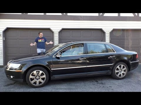 Видео: Volkswagen Phaeton W12 был ультра-люксовым седаном VW за $120 000