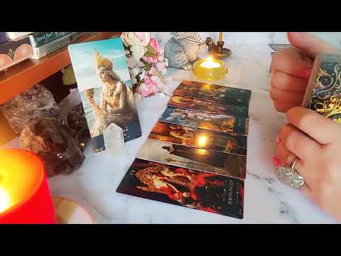 Видео: 4 КОРОЛЕВЫ 🥰 МУЖЧИНА НА ПОРОГЕ,С ЧЕМ ПРИЙДЁТ?😎🤴😡😈🙉#tarot  #таро  #taro  #гадание 💯💚💕💥