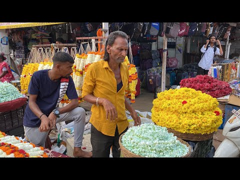 Видео: Колоритный рынок Мапусы. Парфюмерная лавка Рамакришны.