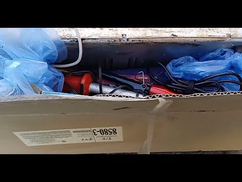 Видео: Поход на свалку №27.Что люди выкидывают в мусорные баки. Нашел целый прицеп с деньгами.