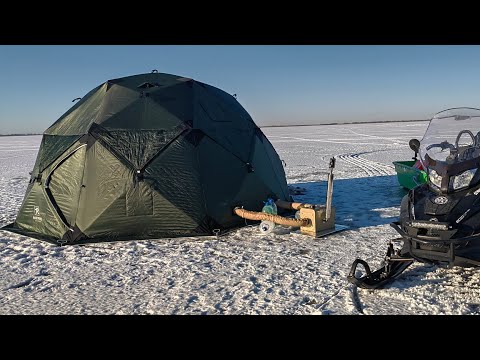Видео: ТЕСТ Отопителя е - corner и Палатки Yurta 420 Universal от RUSTRAIL Рыбалка на карася оз.Уелги