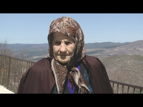 Видео: Райна (Рафия) Чапкънова - с. Беслен