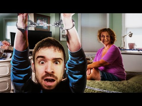 Видео: ЮДЖИН - ПЛЕННИК В БАБУШКИНОЙ СПАЛЬНЕ - Resident Evil 7: Biohazard #16
