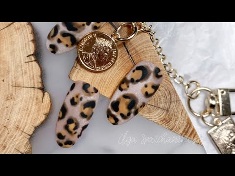 Видео: Леопард на ногтях. Дизайн гель-лаками. Матовый или глянцевый?