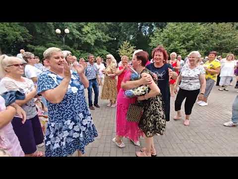 Видео: 7.07.24г..."ОСОБЫЙ ДЕНЬ"... Марина, с Днем рождения тебя!!! Гомельский парк...