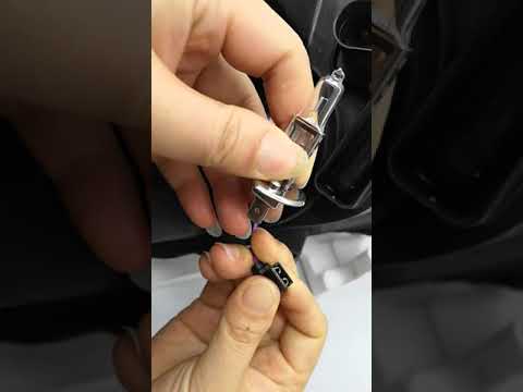 Видео: Как правильно подключить LED лампы H1 и H3 с двумя проводками