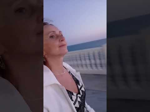 Видео: Песня про бухгалтера.,,Хит Альянс". Танцуем в малой бухте. Анапа 💃 🕺 