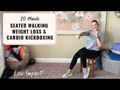 Видео: Кардиококкинг сидя и ходьба на стуле: 20-минутная низкоударная кардиотренировка для похудения на ...