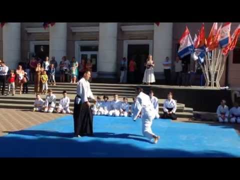 Видео: Айкидо клуб "Вакикай" г.Шахты. День открытых дверей Дворца спорта