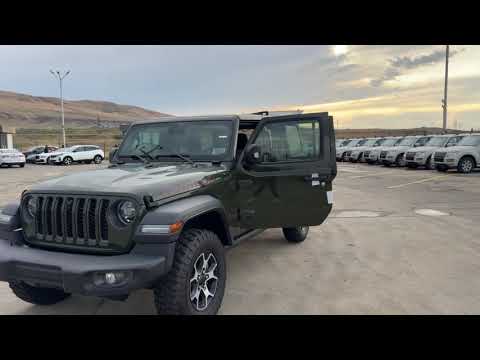 Видео: Стильный Jeep Wrangler. Лиса рулит