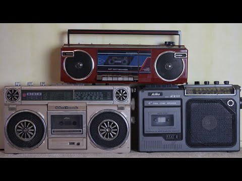 Видео: Как бы магнитолы: National Panasonic RX-5010F, Siemens RM-818, Aciko ACR-535, Toshiba RT-8016 и т.п.