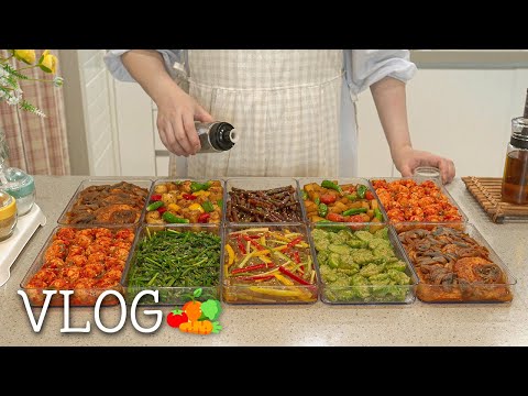 Видео: 8 простых корейских гарниров 🥕 Что приготовить на этой неделе?