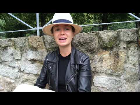 Видео: как я очищаю кожу только маслом утром и вечером